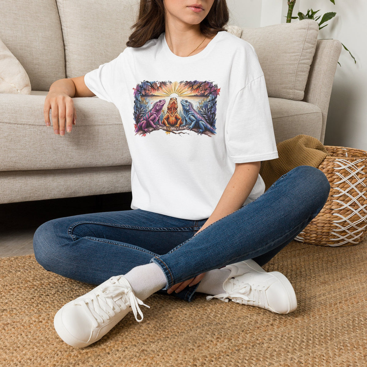 Tres iguanas T-Shirt — Sunrise Tribal Animal Harmony Tee