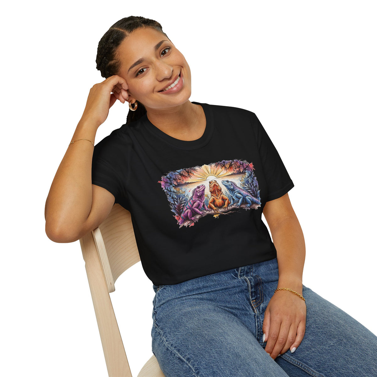 Tres iguanas T-Shirt — Sunrise Tribal Animal Harmony Tee